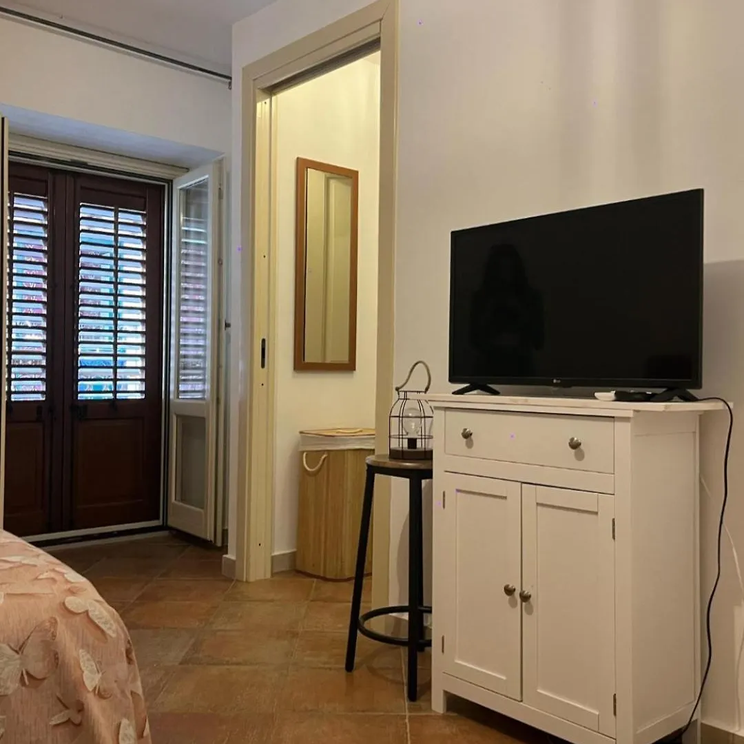 Apartment Casetta Di Ale Al Capo Palermo Italy